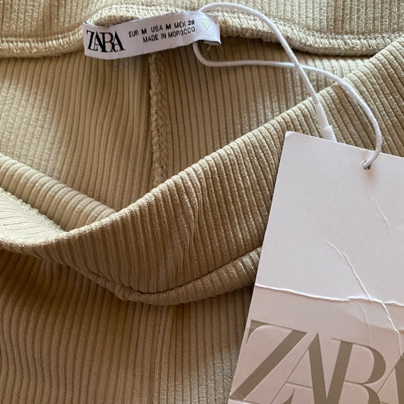 ✨SOLD✨ZARA- Flare Ribbed Pants, SIZE: M - Picture 3 of 5